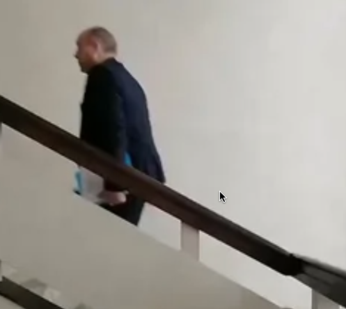 Фото Опубликованы громкие скандалы с экс-министром сельского хозяйства Новосибирской области Андреем Шинделовым на фоне отставки – побег от фермеров и лишение господдержки 2